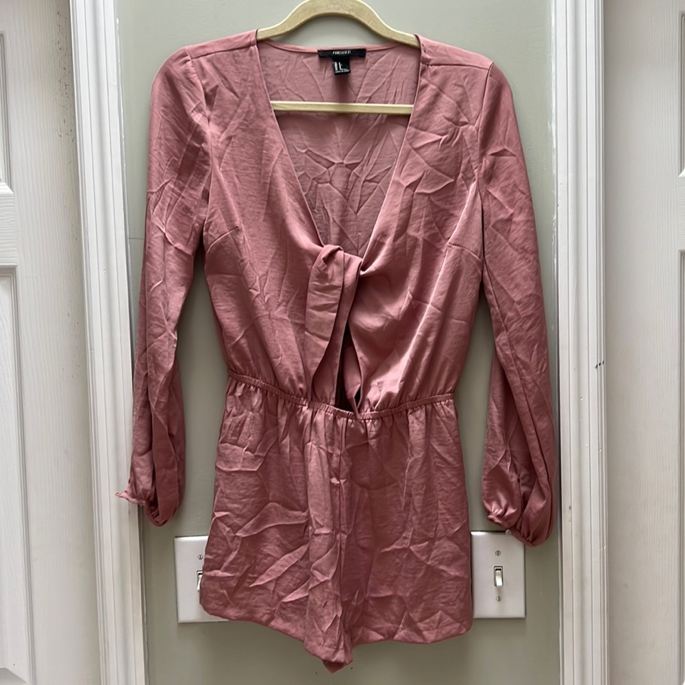 Front tie romper